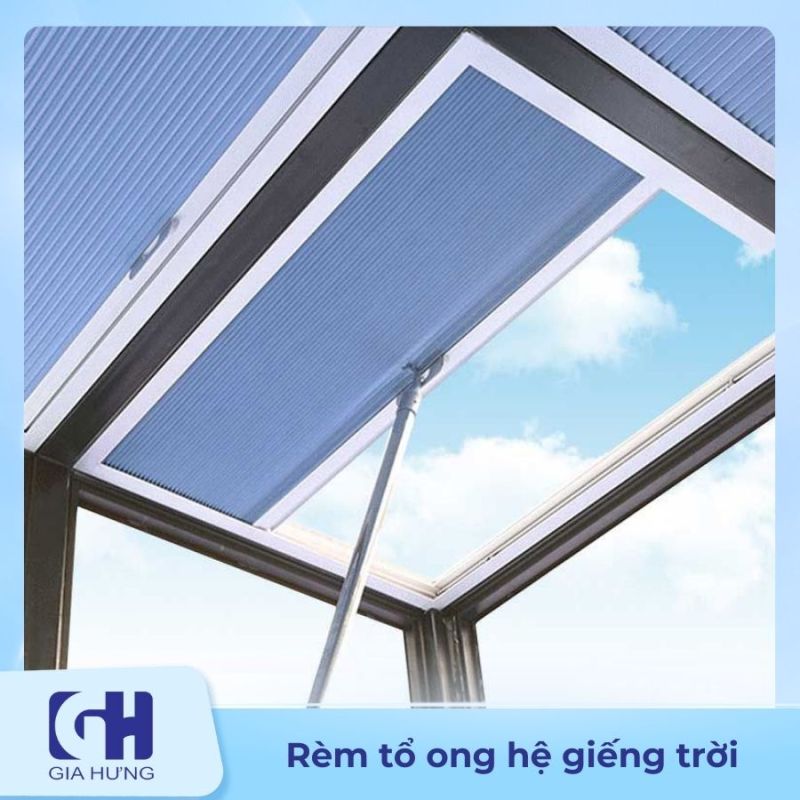 Rèm tổ ong che giếng trời