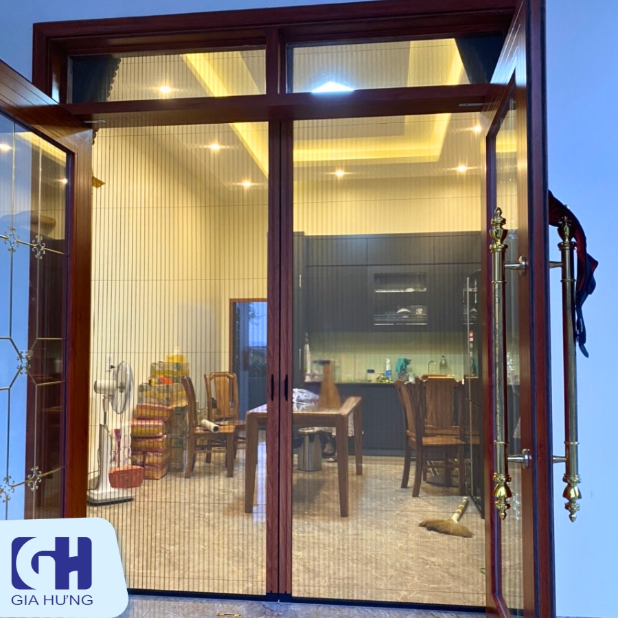 Cửa lưới chống muỗi xếp xích sang trọng, hiện đại