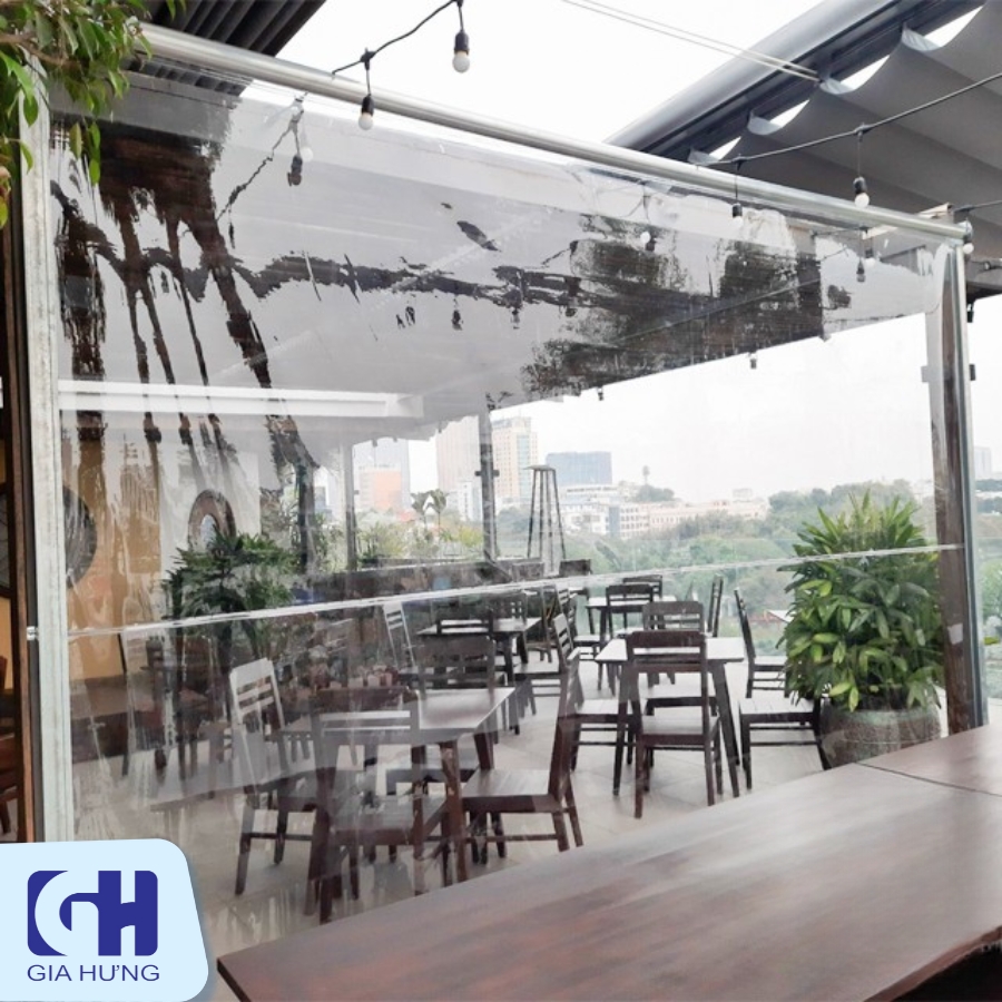 Màng nhựa khổ lớn dùng làm rèm cuốn nhựa PVC trong suốt