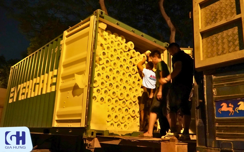 Cont màng nhựa PVC khổ lớn giao ngay trong đêm cho khách hàng