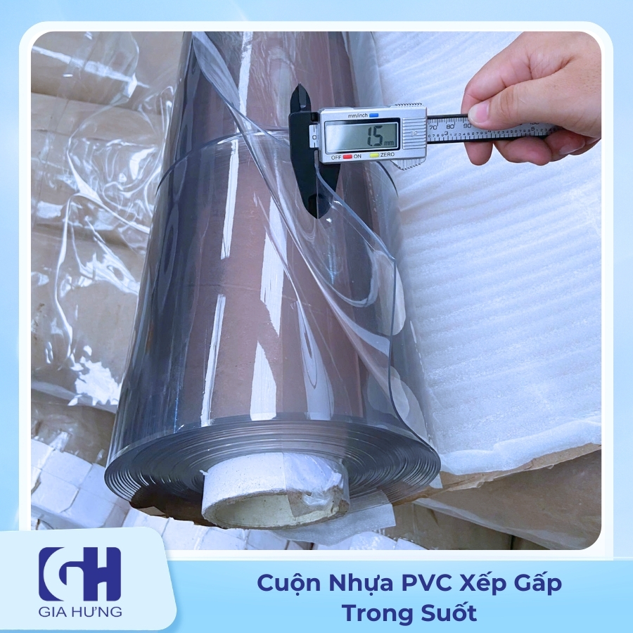 Cuộn nhựa PVC xếp gấp trong suốt 
