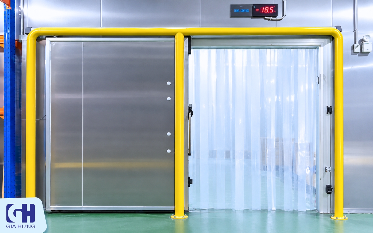 Rèm nhựa lắp cửa kho lạnh -18 độ C